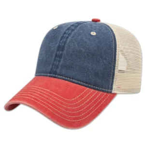 Casquette trucker  en maille lavée  teinte avec  pigments délavés